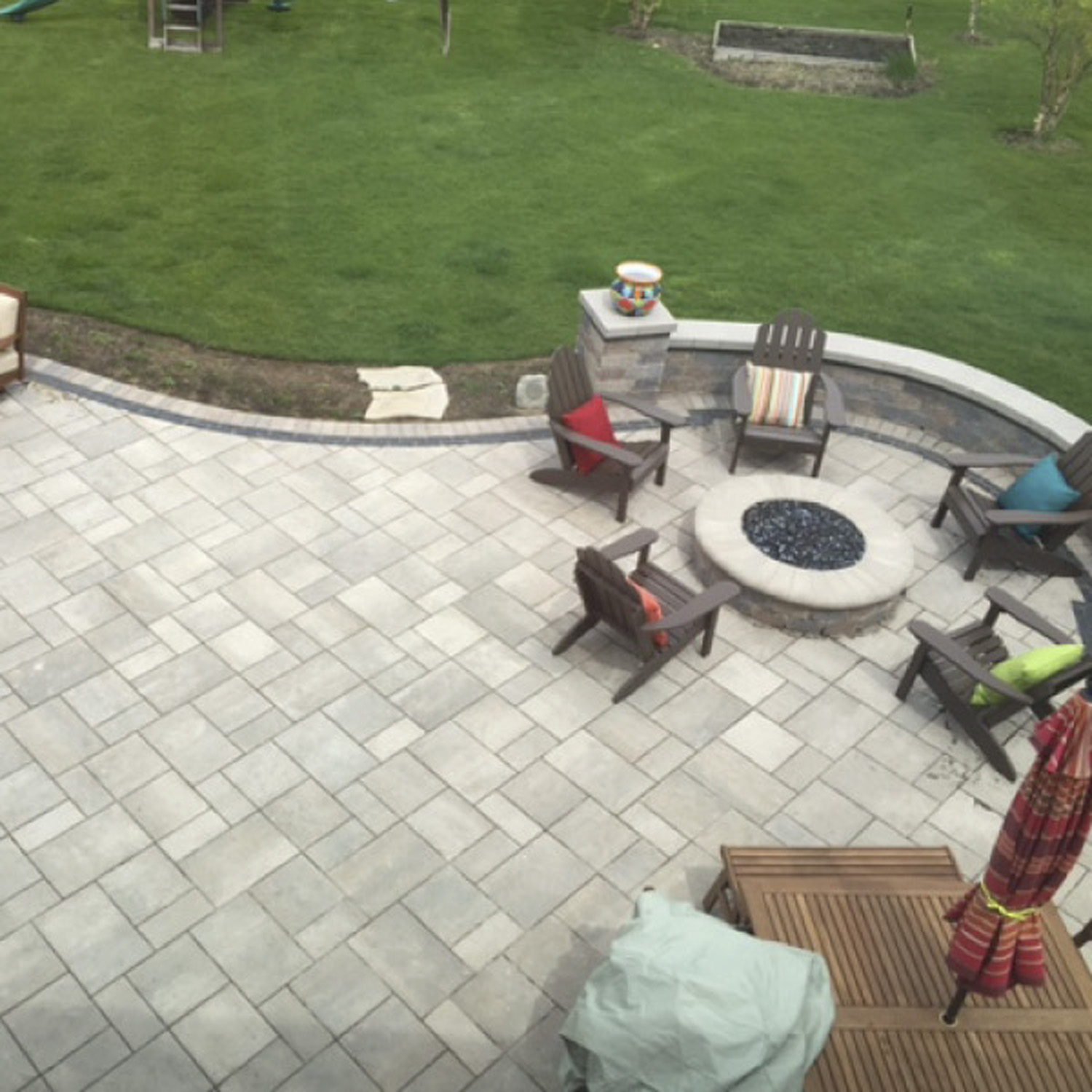 Brick Paver Patio / Seat Wall / Natural Gas Fire Pit